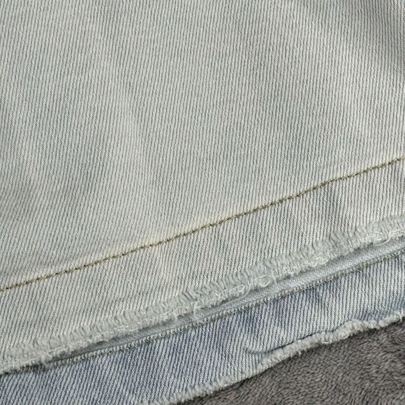 Lane Bryant Jean Jakcet Women's 16 Light Wash LS Collared Button Up Light Weight - Picture 14 of 16